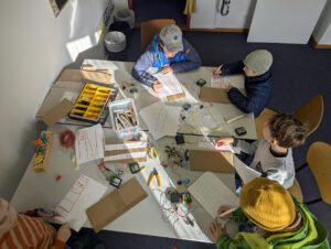 Mehr über den Artikel erfahren Entdecken garantiert: Die MINT-Garage im November